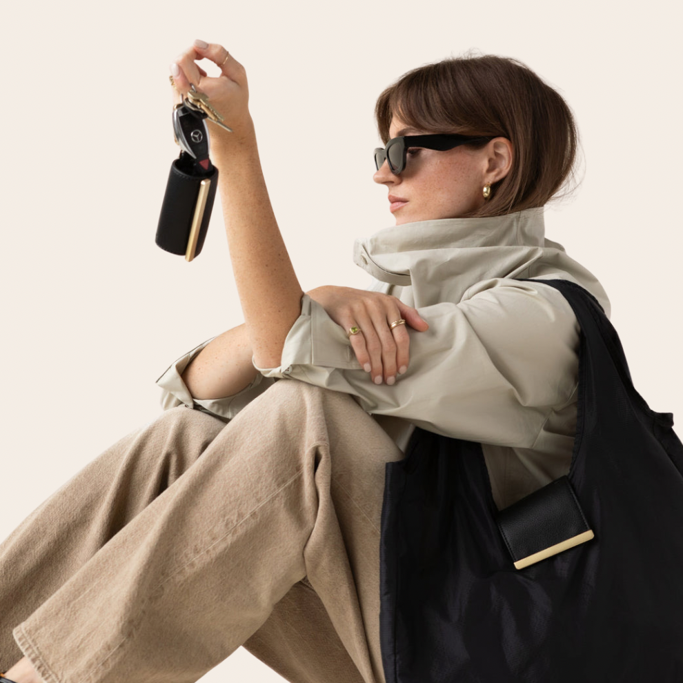 Marela™ - The keychain that transforms into a bag